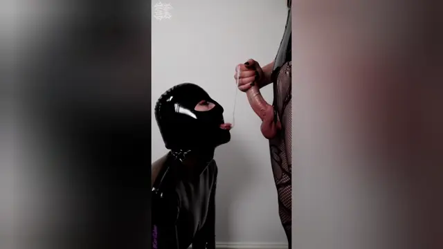 Poster: eevie chan – Face Fucking A Trans Rubber Doll