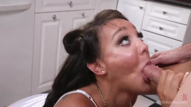Poster: TS Hotty Sunshyne Monroe Drains Her Plumbers Throbbing Pipe Poster: TS Hotty Sunshyne Monroe Drains Her Plumbers Throbbing Pipe