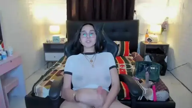 Poster: SHEMALE WEBCAMS VIDEO FOR November 08, 2022 – 10