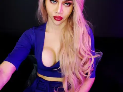 Poster: Shemale Webcams Video for April 15, 2019 – 16