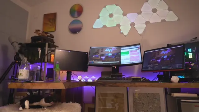 Poster: Shemale Webcams Video for March 21, 2021 – 6