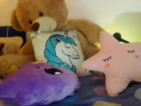 Poster: Shemale Webcams Video for March 22, 2020 – 68