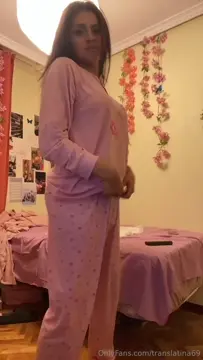 Poster: translatina69734633052 Hola mis amores primero que nada quiero agradecerles a todo.. 010hhxnzpdi024zkn6cxct4 source